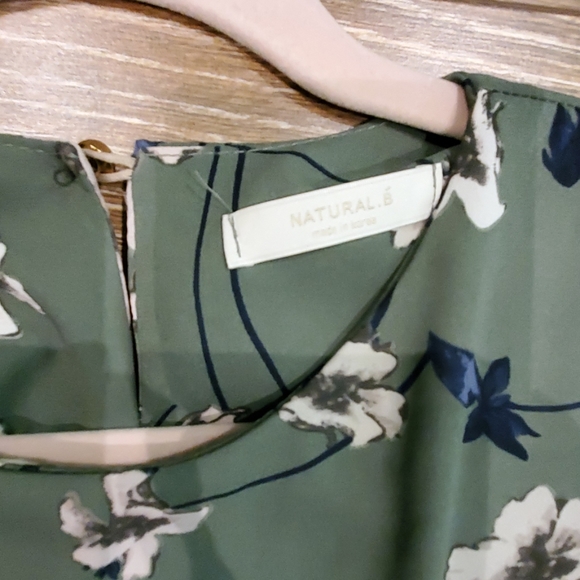 Floral Pattern Ruffle Hem Dress - Picture 3 of 5